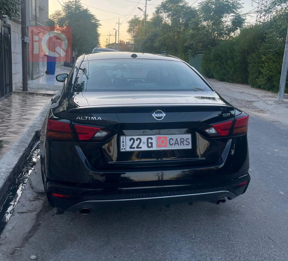 نیسان ئەلتیما